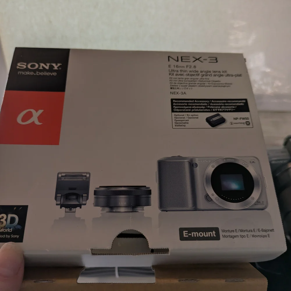 Sony NEX-3 Silver Camera with 16mm Lens